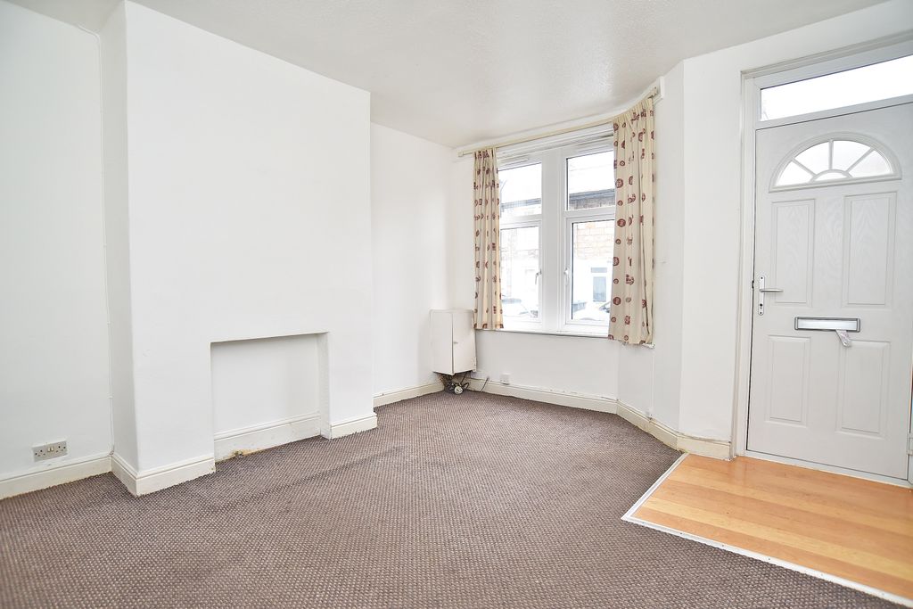 Property photo 2 of 10 2