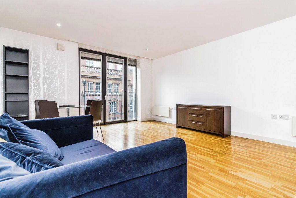 Property photo 2 of 10 Photo