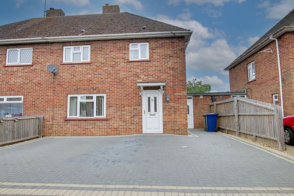 Property photo 1 of 12