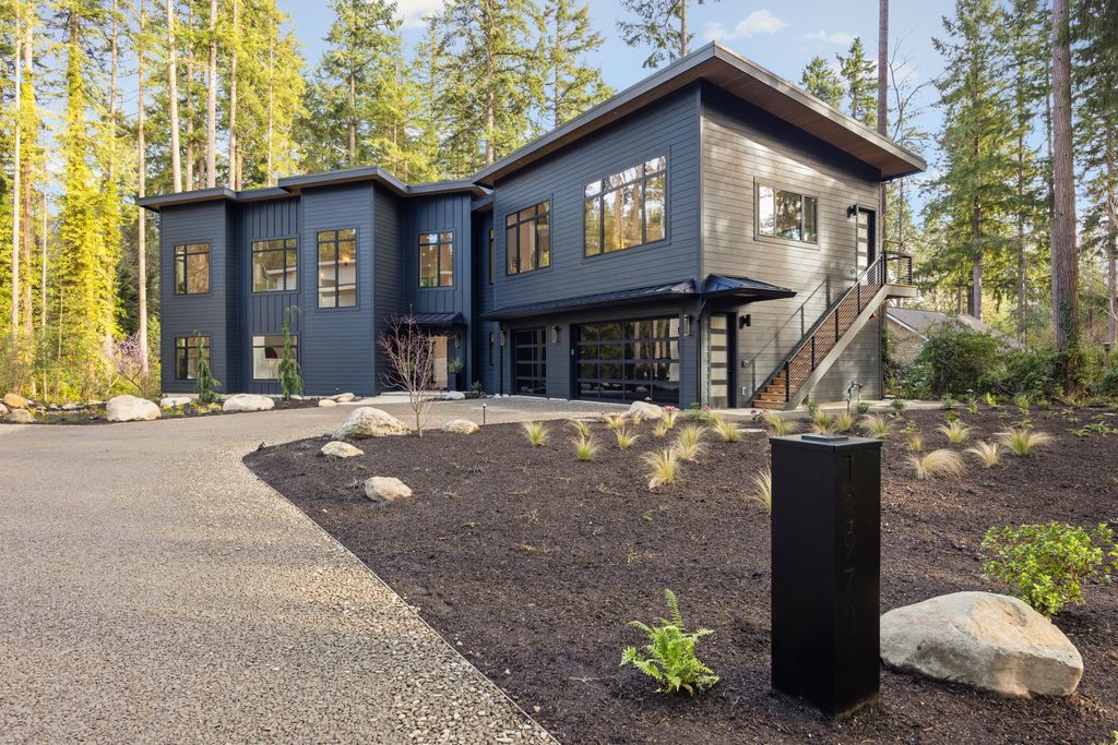 Property photo 2 of 38