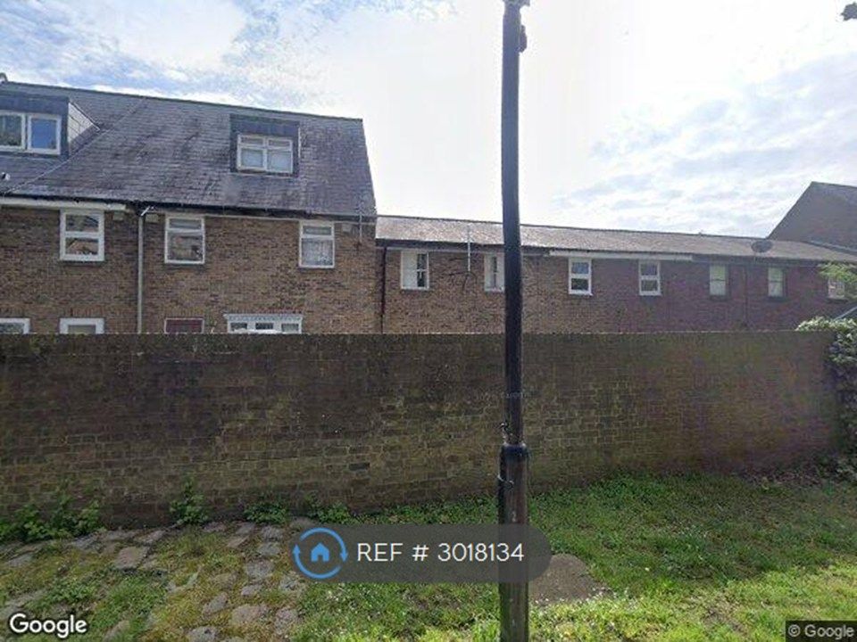 Property photo 1 of 1