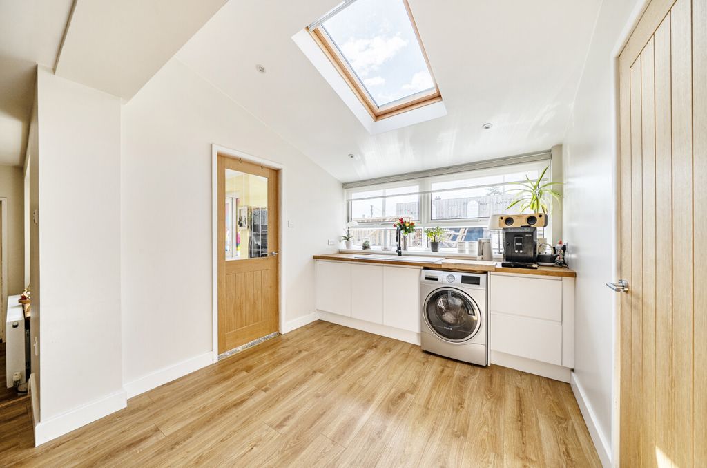 Additional image 8 of 3 bed end terrace house for saleCrescent Street, Newtown, Powys SY16