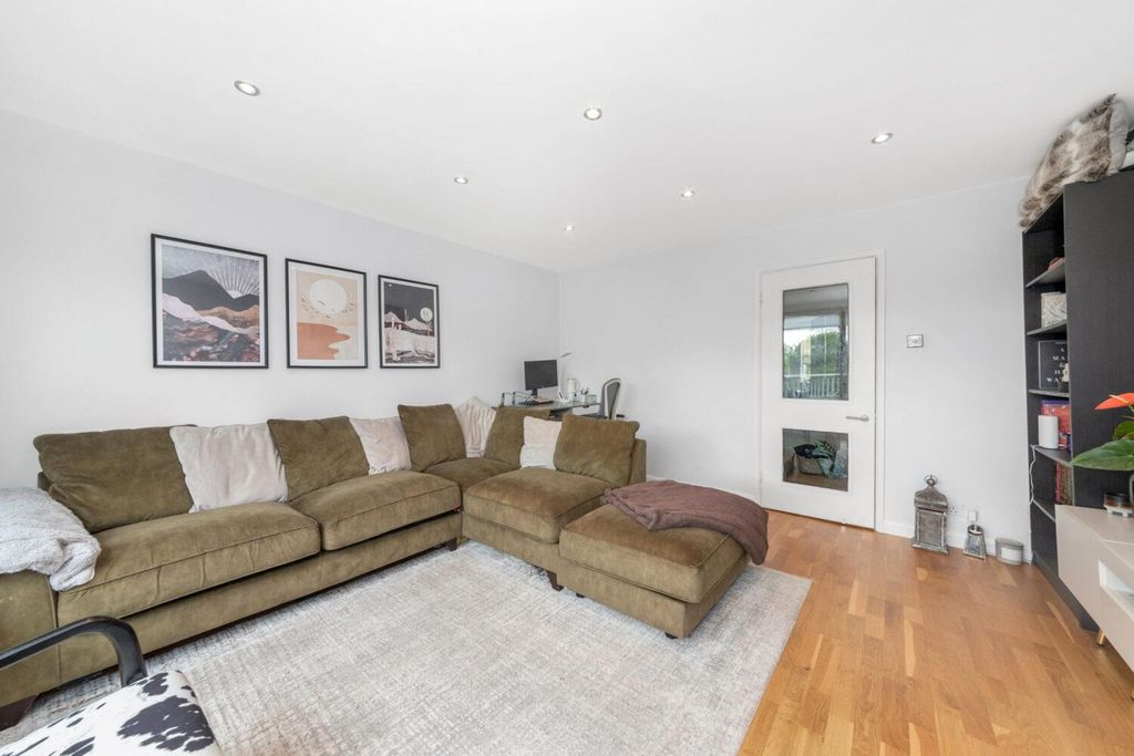 Property photo 3 of 10 Img_7481-1-1500x1000.Jpg