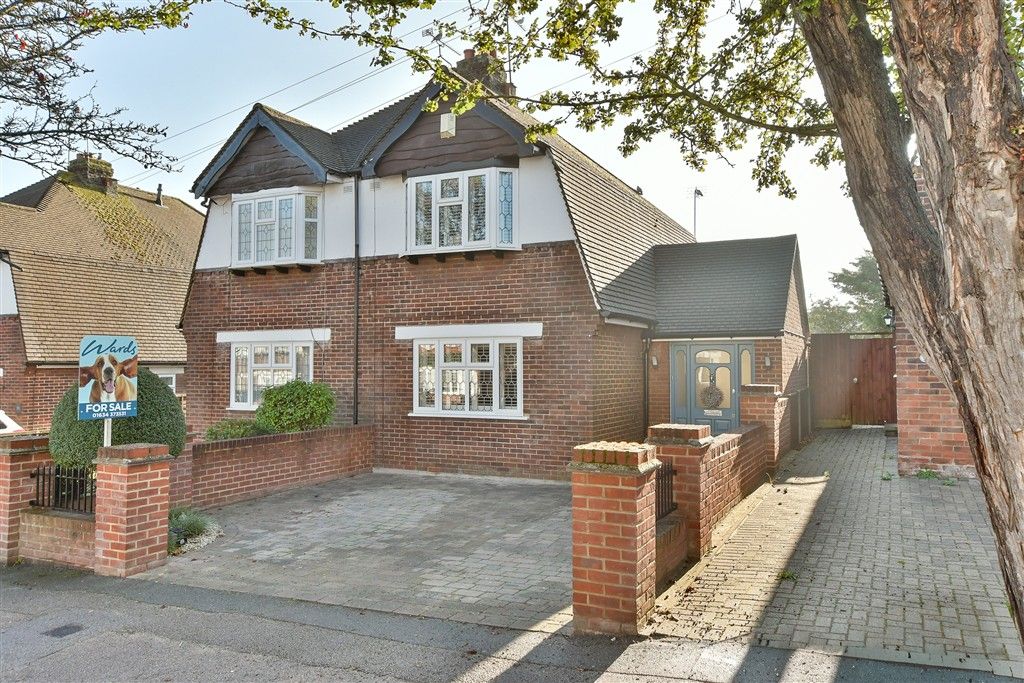 Property photo 1 of 14 External Feature