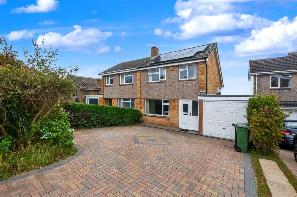 Property photo 1 of 15 Front Aspect