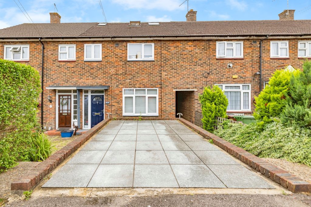 Property photo 1 of 17
