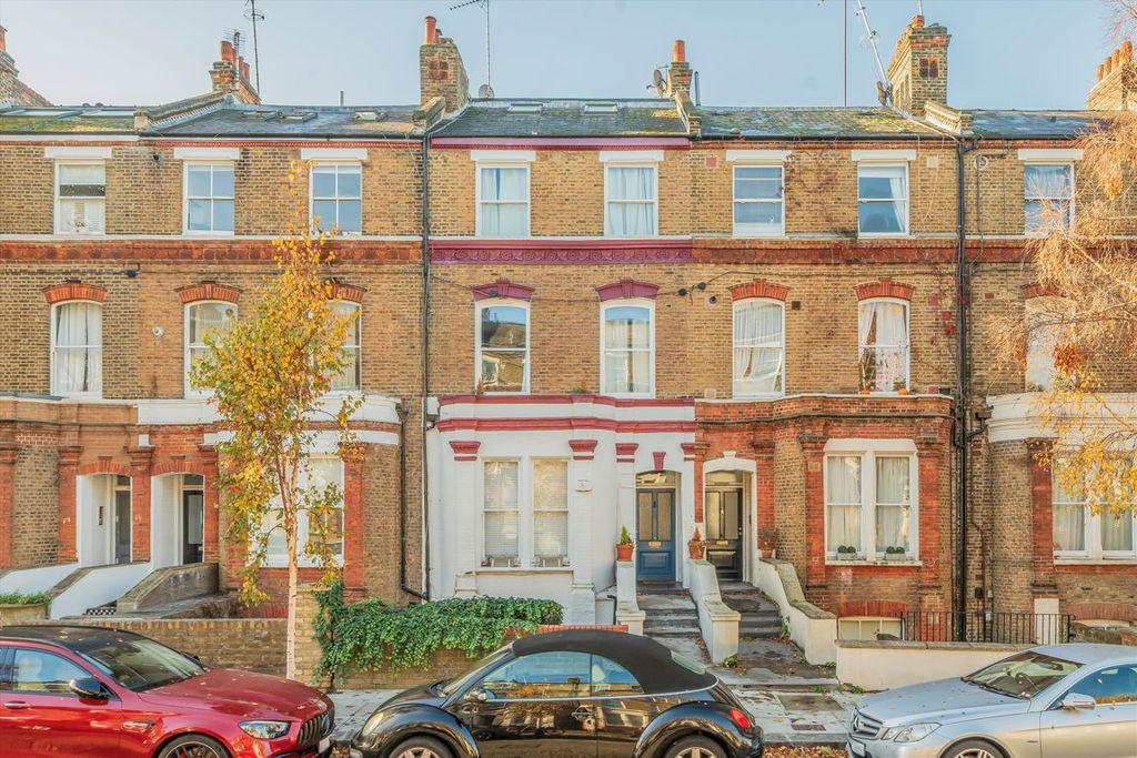 Property photo 1 of 6