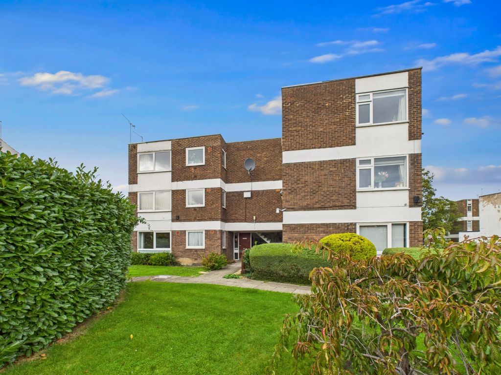 Property photo 1 of 7 4595791