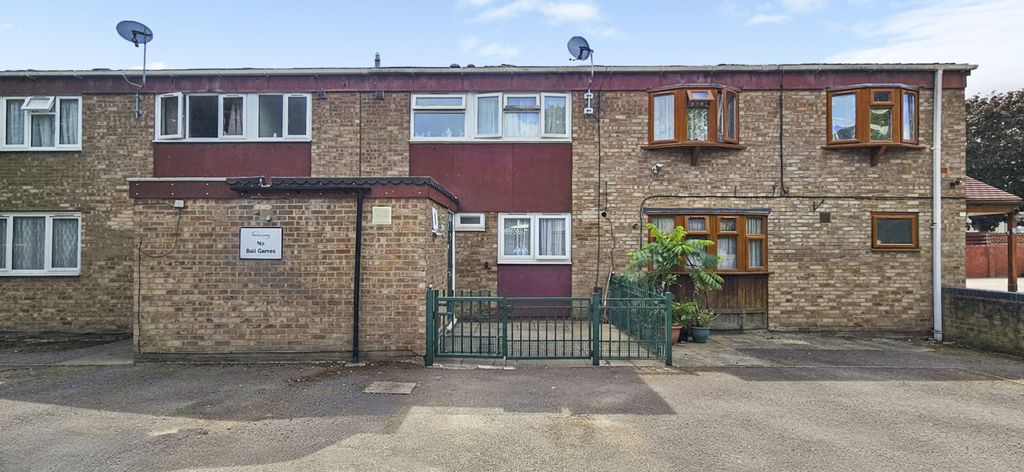 Property photo 1 of 14