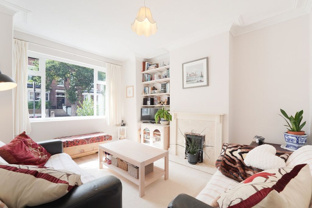 Property photo 3 of 17 Picture No. 08