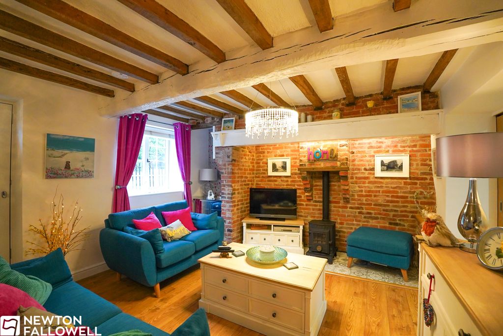 Property photo 3 of 23