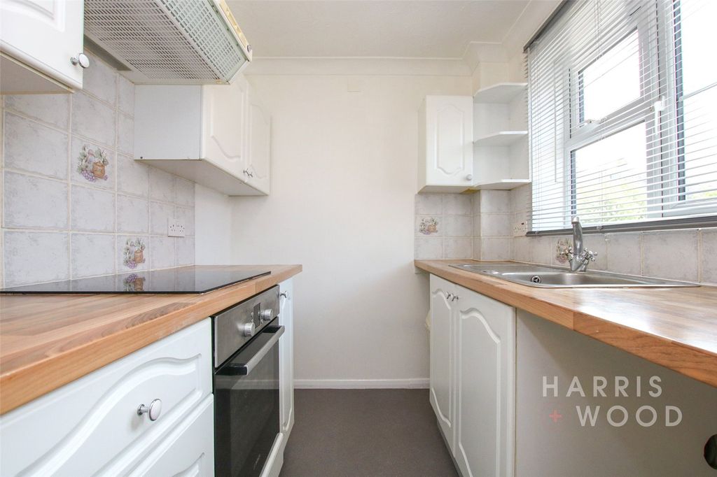 Property photo 2 of 9 Picture No. 08