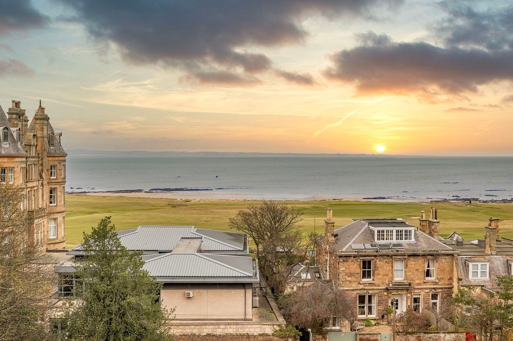 Property photo 3 of 16 Property Image 3