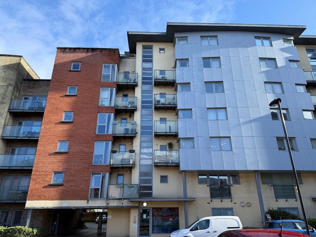 Property photo 1 of 8 Picture No. 07