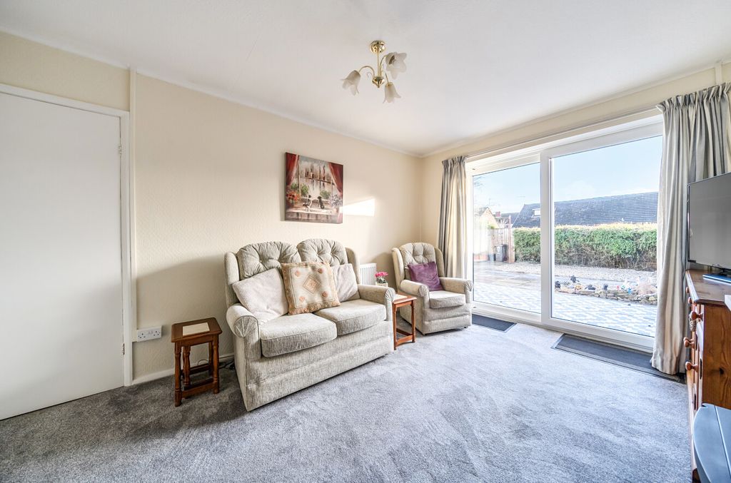 Property photo 3 of 19 1404284-6-69739Bc...