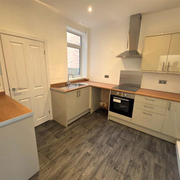 Property photo 2 of 8 Kitchen - Original.Jpg