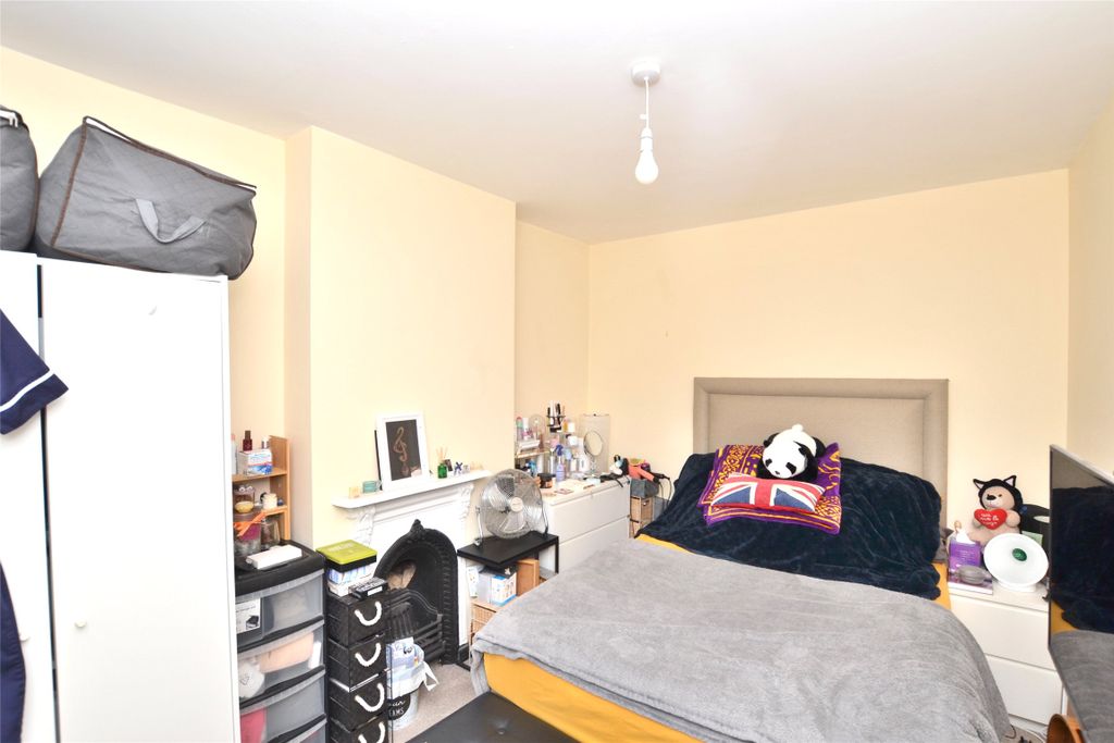 Property photo 2 of 13 Picture No. 04