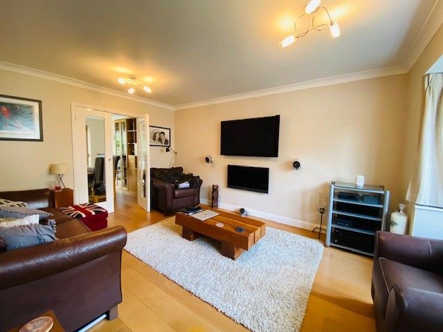 Property photo 2 of 13