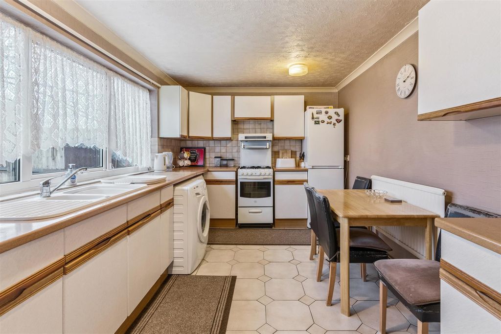 Property photo 3 of 18 Dsc04209-8F82c6201043B37c7794A1Bce0071c8c.Jpg