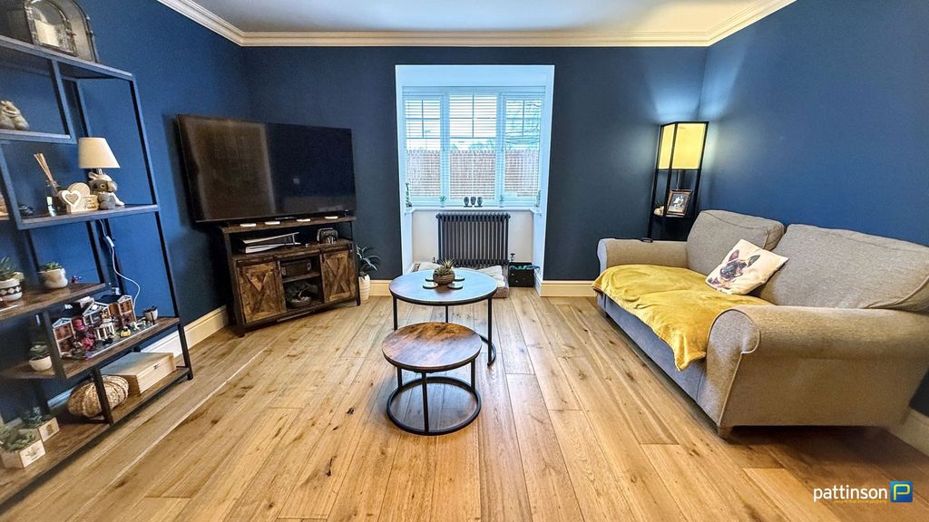 Property photo 2 of 30