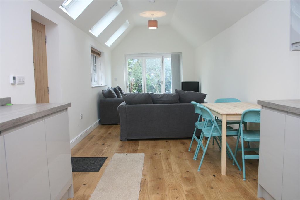 Property photo 2 of 13 Img_5155.Jpg