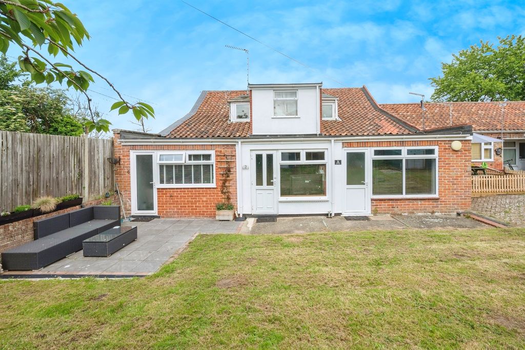 Property photo 1 of 13