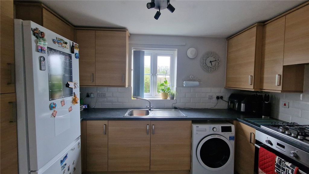 Property photo 2 of 6 Picture No. 04