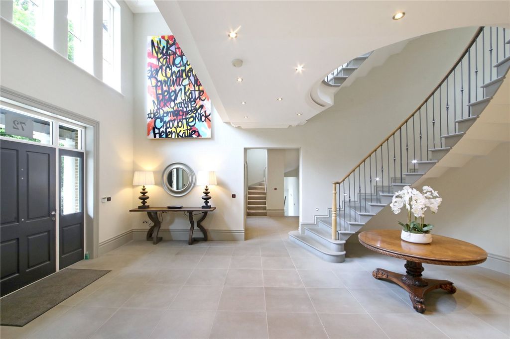 Property photo 3 of 19 Reception Hall