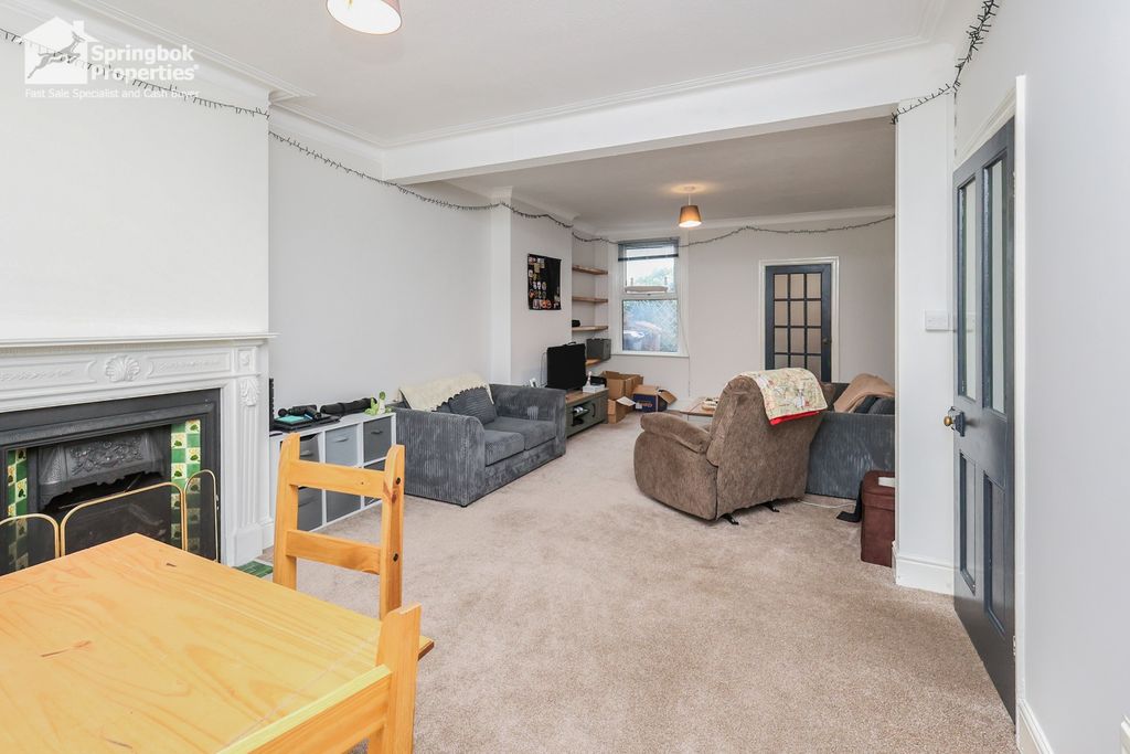 Property photo 3 of 14 Image 2