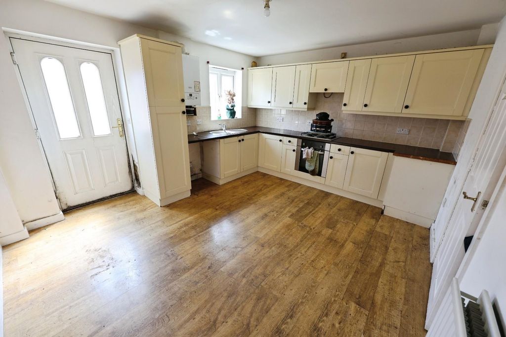 Property photo 3 of 13 6E4B741A-Pk7A1388.Jpg