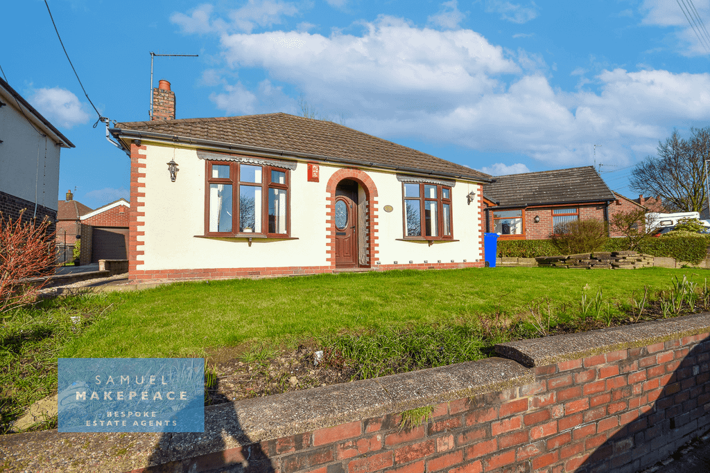 Property photo 1 of 16 Two Bedroom Bungalow With Driveway For Two/Three Vehicles And Open-Plan Kitchen/Diner