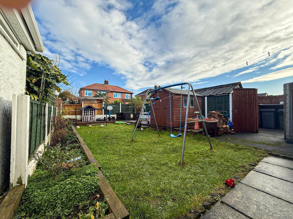 Property photo 3 of 16