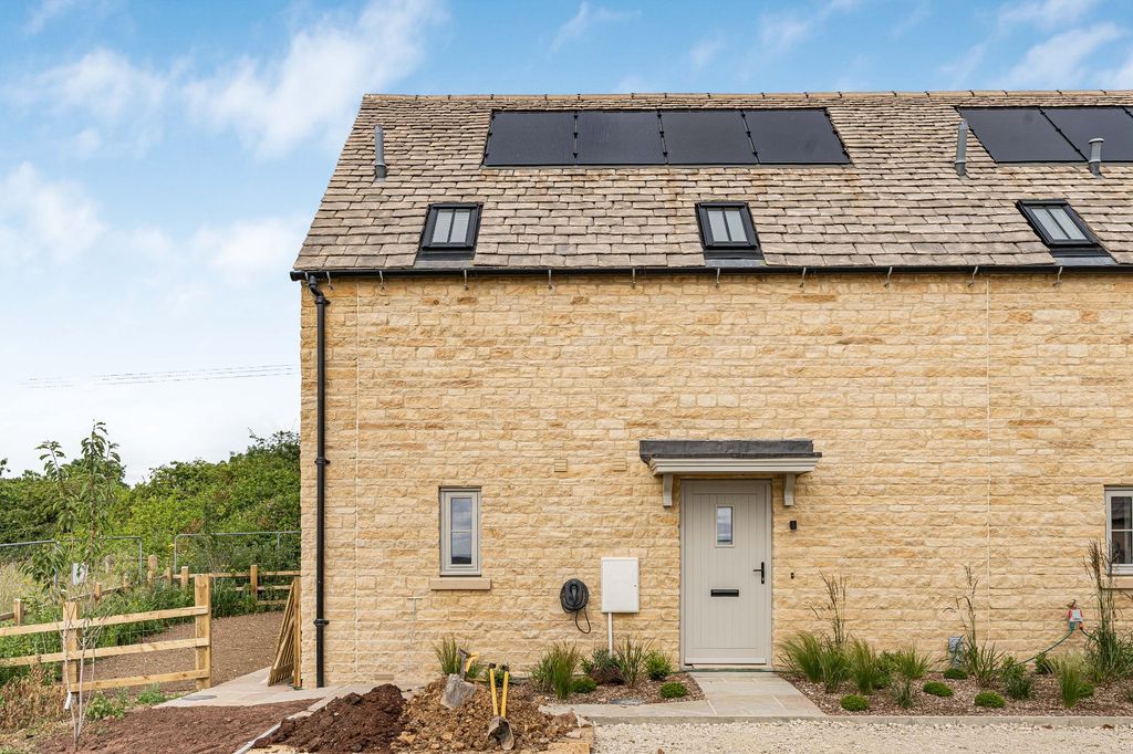 Property photo 1 of 10 Picture No. 07