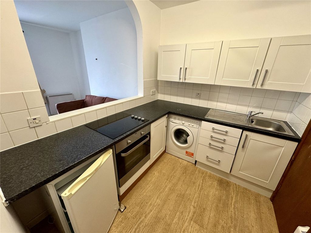 Property photo 2 of 5 Picture No. 01