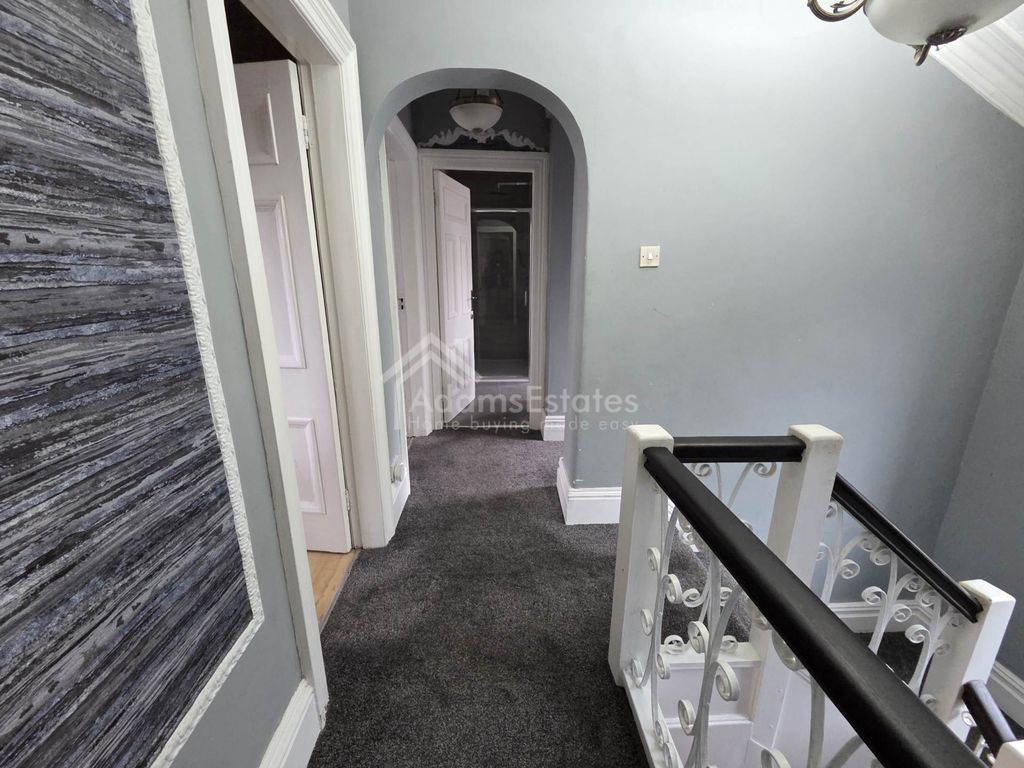 Additional image 12 of 4 bed detached house for saleNorthfield Road, Dewsbury WF13