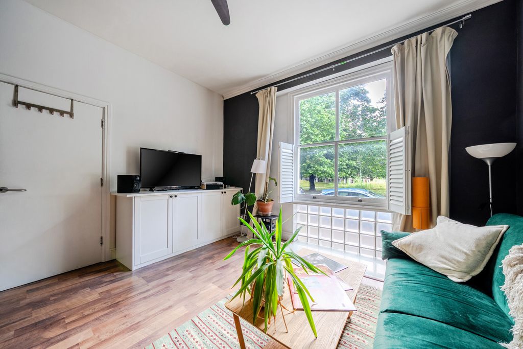 Property photo 2 of 25 1464089-6-6A1Ed51...