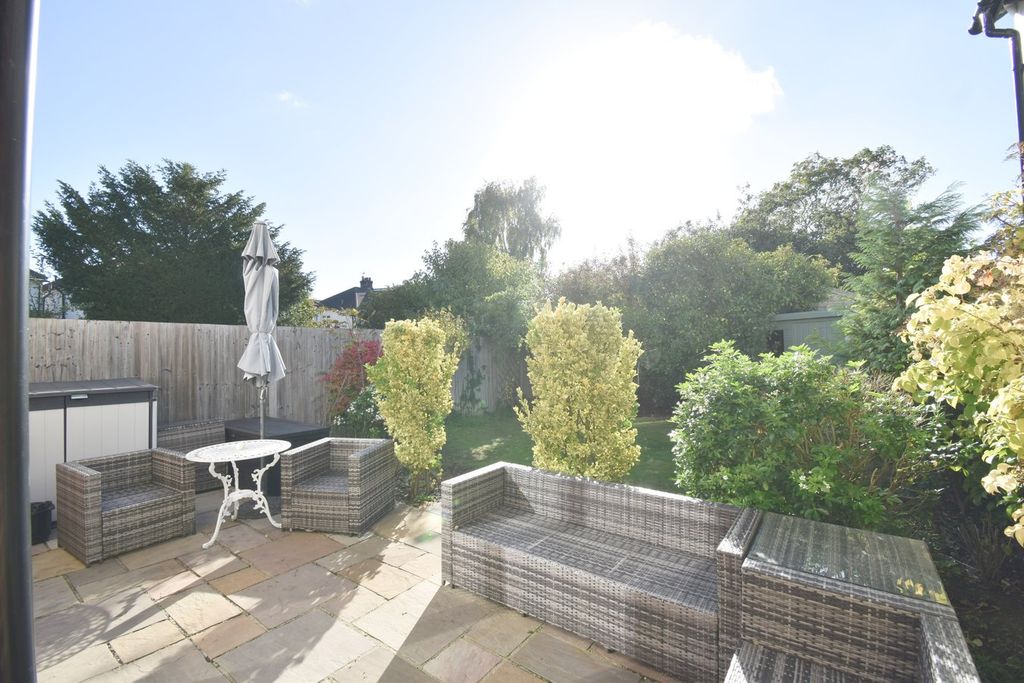 Property photo 3 of 10