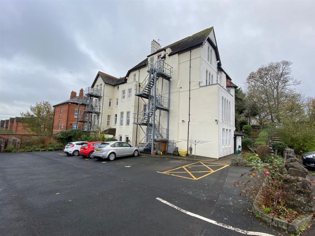 Property photo 3 of 12 Rear Aspect.Jpg