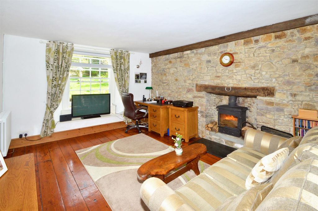 Property photo 3 of 20 Dining Room / Study