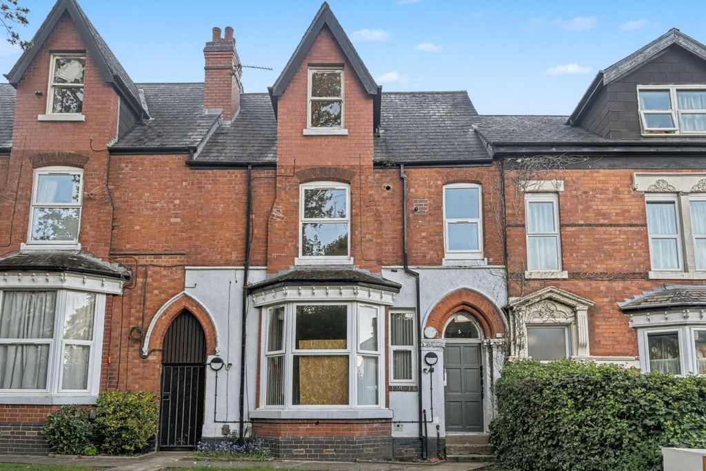 Property photo 1 of 16 Flats 1-4, 58 Church Road, Birmingham, West Midlands, B13 9Ag