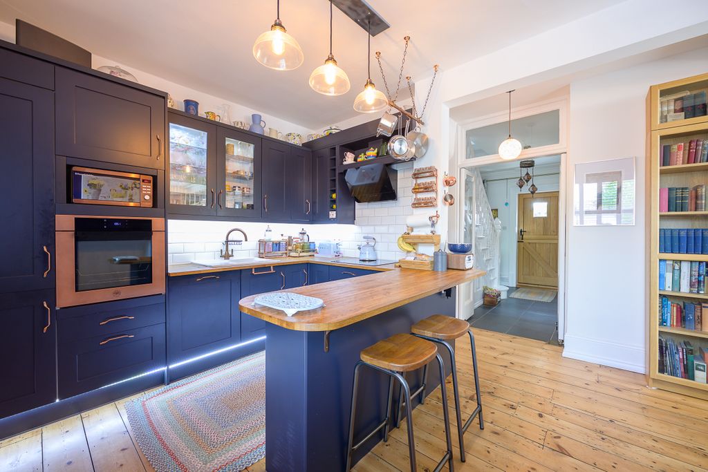 Property photo 2 of 22 The Shrubbery-18