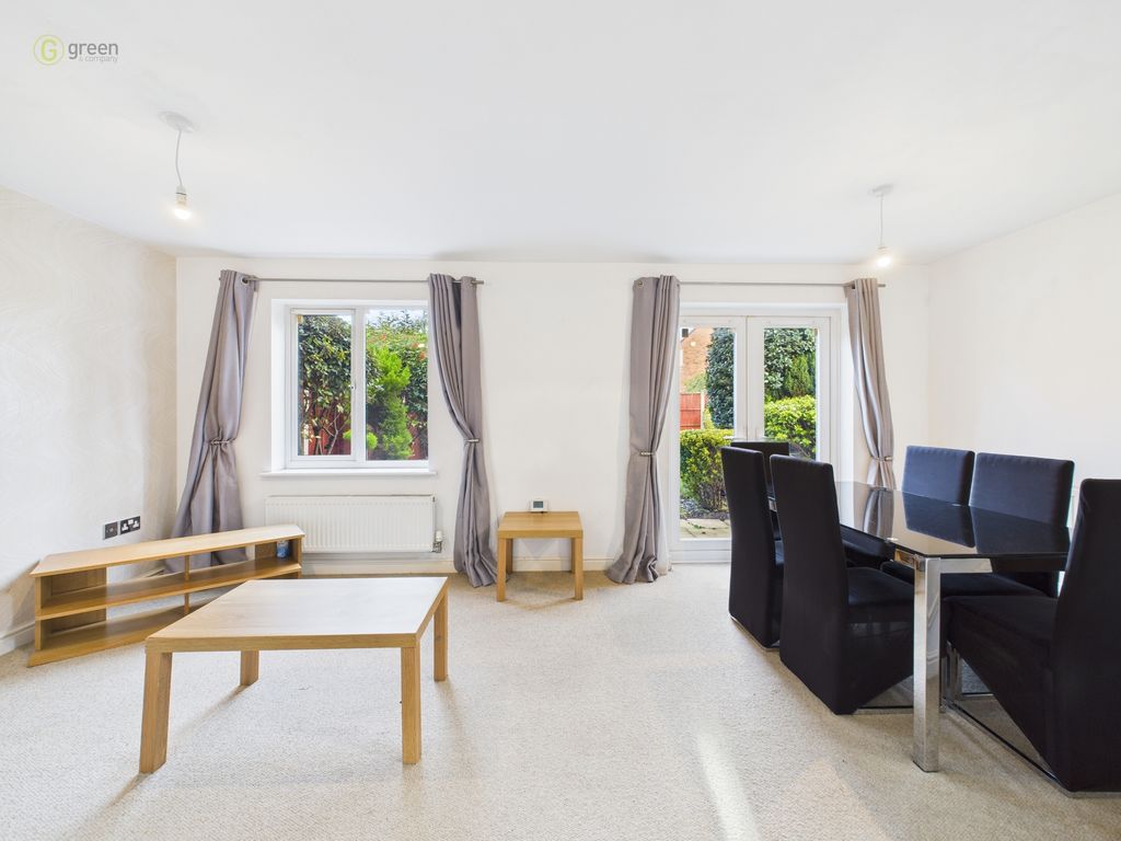 Property photo 3 of 18 Cam01698G0Pr0140Still006