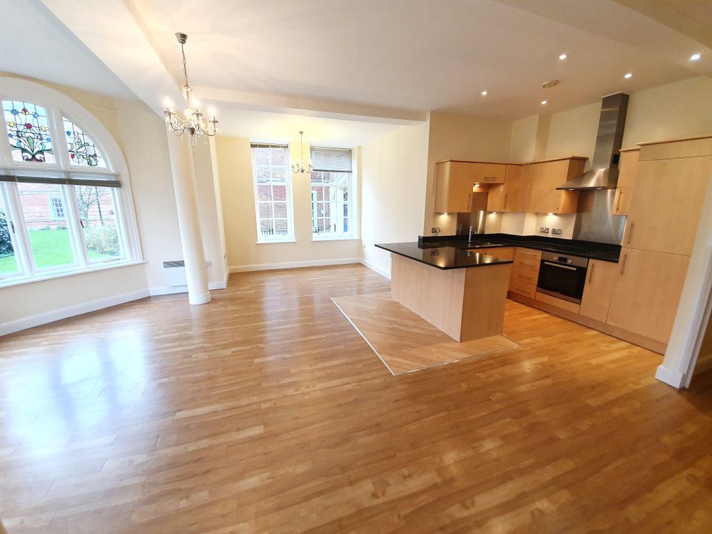 Property photo 3 of 21 Image