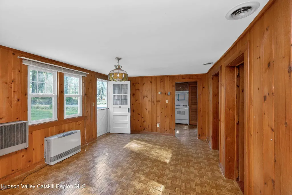 Property photo 3 of 16 <Alttext/>