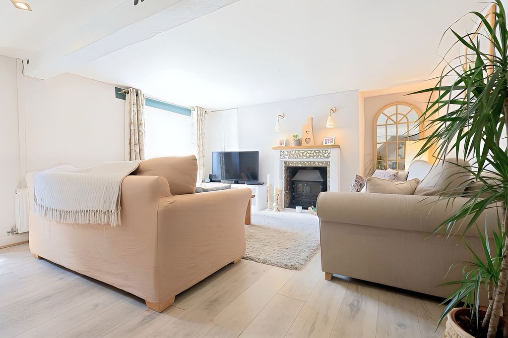 Property photo 3 of 19 Img_7837_1747298542375.Jpeg