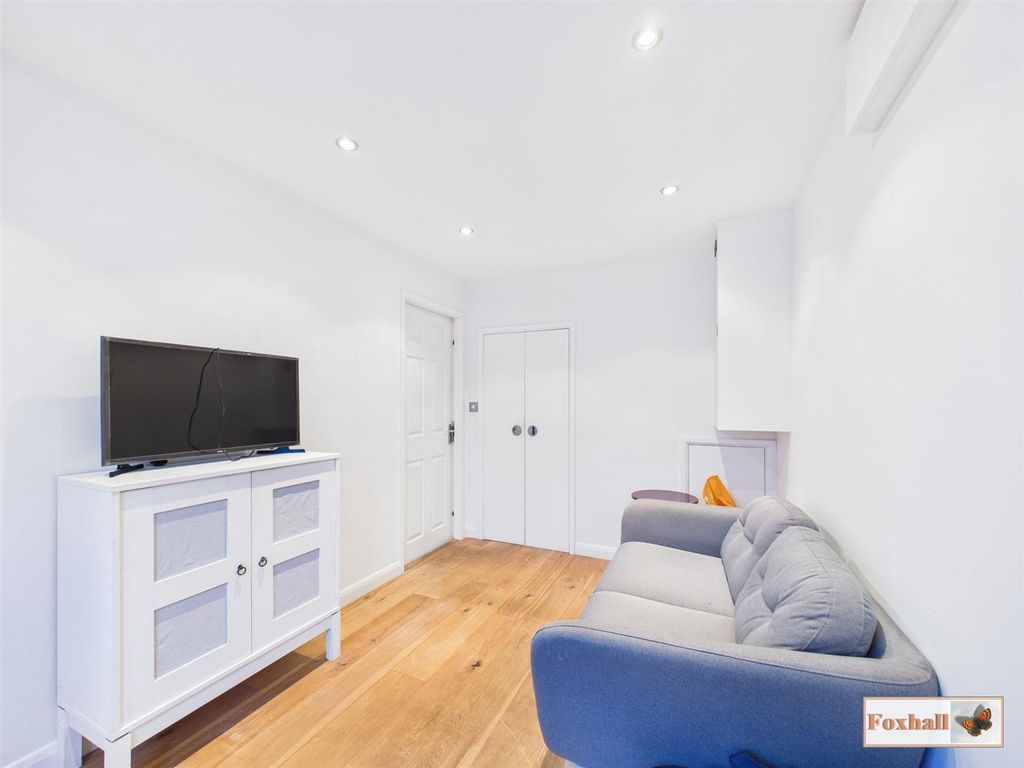 Property photo 3 of 21 Bedroom Four / Dining Room / Study