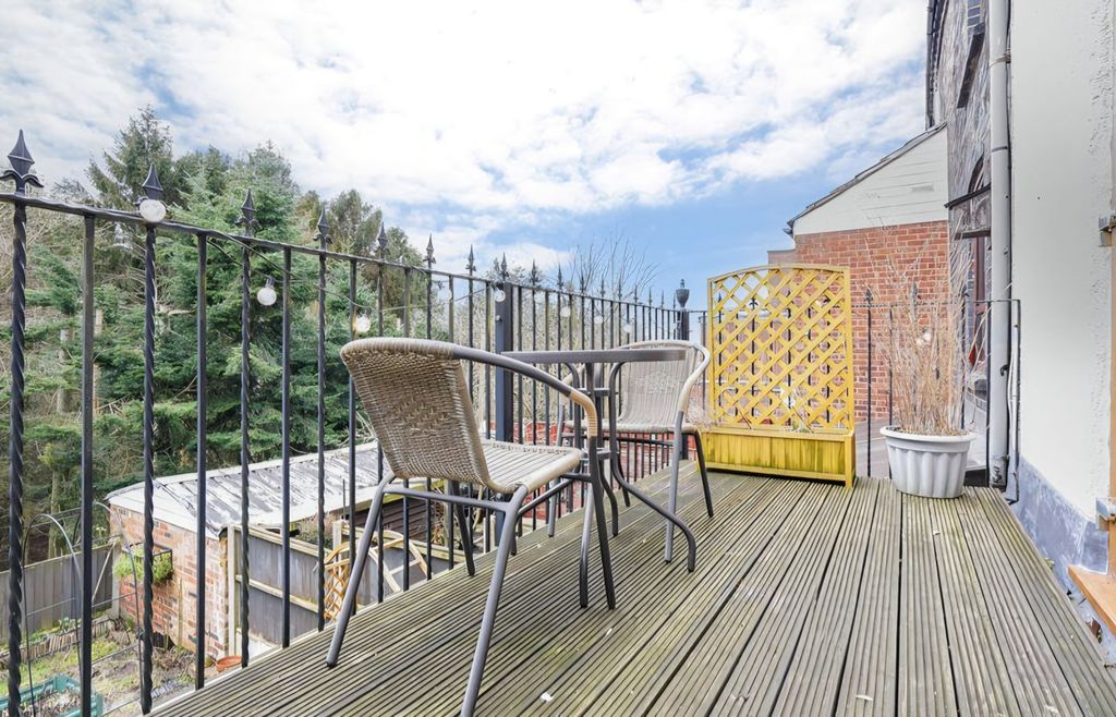 Property photo 3 of 29 Balcony