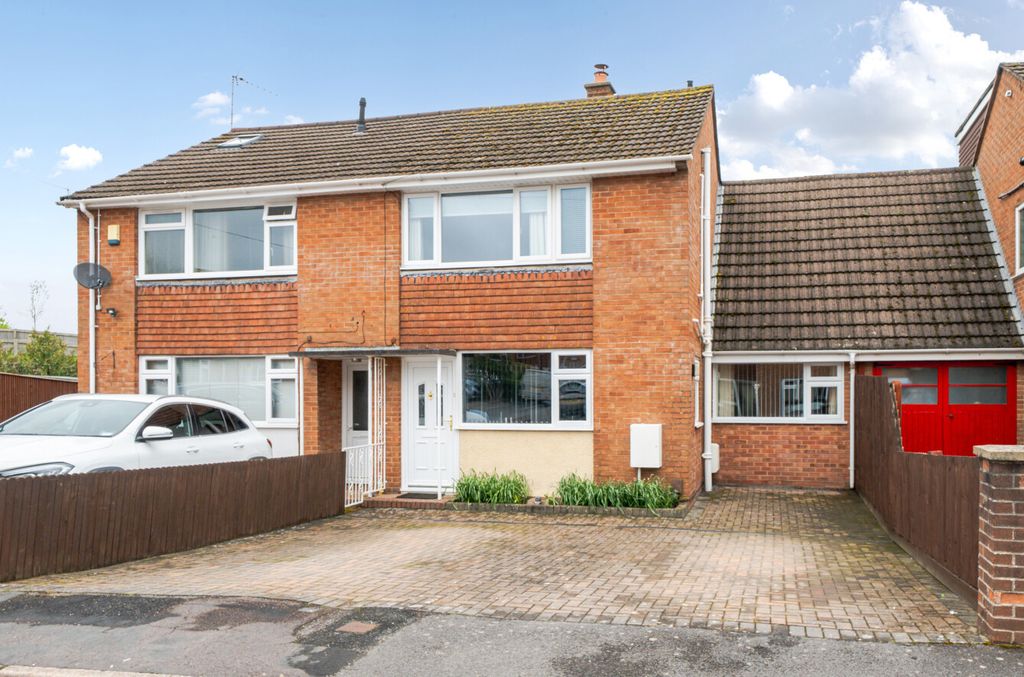 Property photo 1 of 19 1441487-21-69De8c...