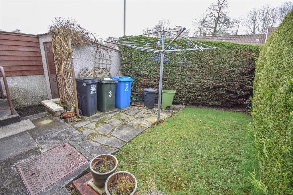 Property photo 3 of 18 Rear Garden-2.Jpg