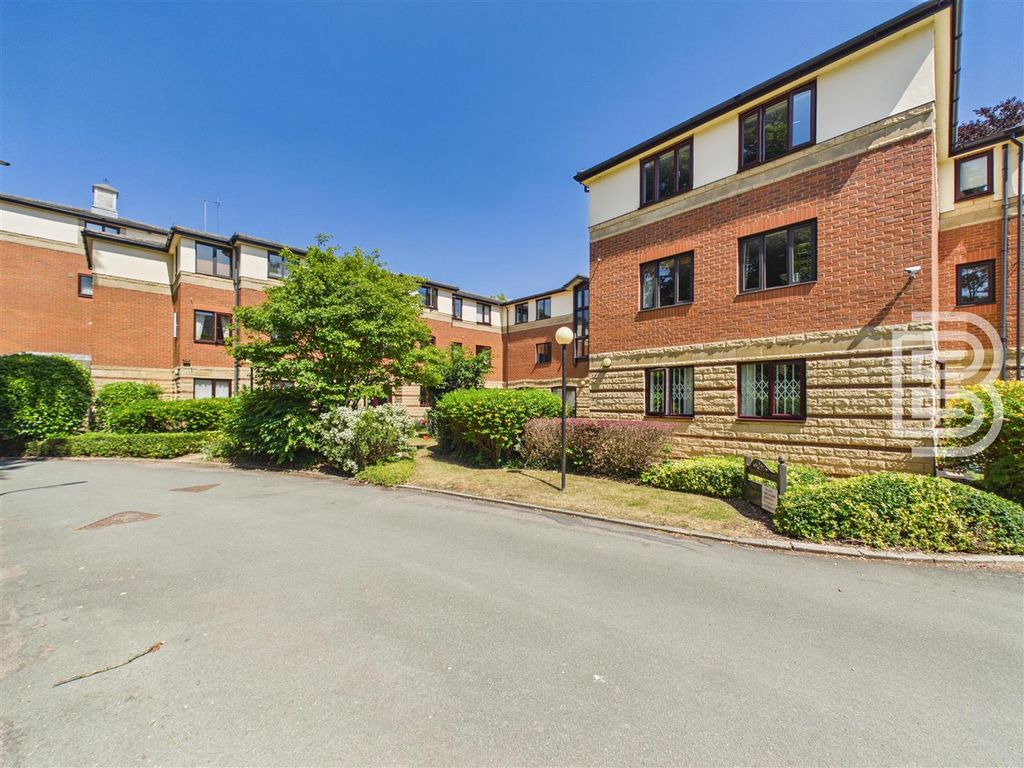 Property photo 1 of 14 Cam03823G0-Pr0180-Still014.Jpg